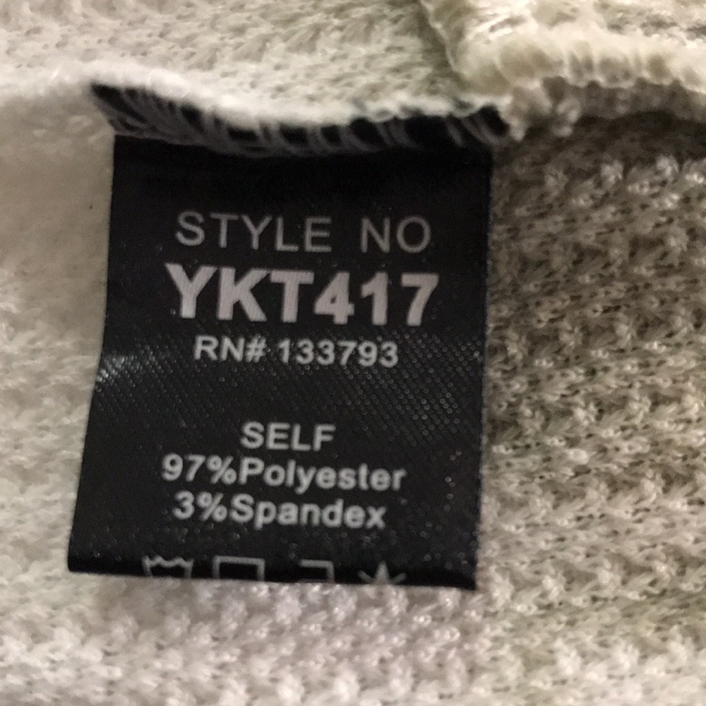 NEW POL White and Gray Dip Dye Oversized Thermal Top - Picture 7 of 7